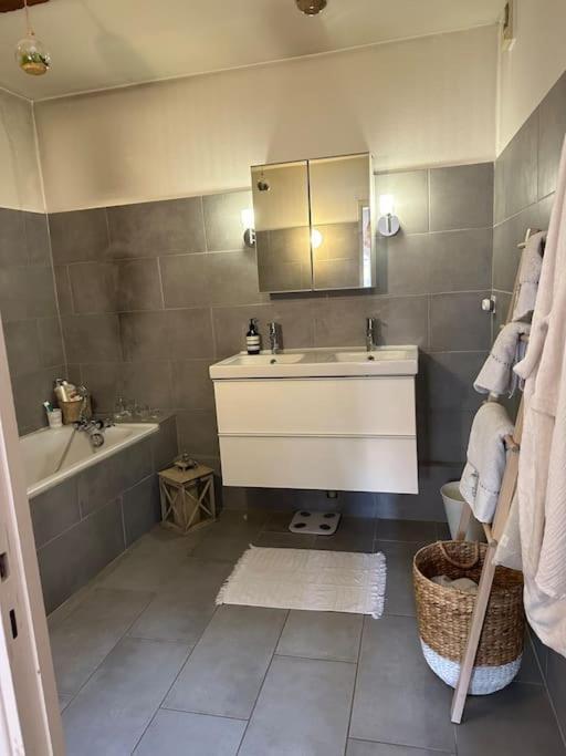 Appartement Carmes, Hypercentre Тулуза Экстерьер фото